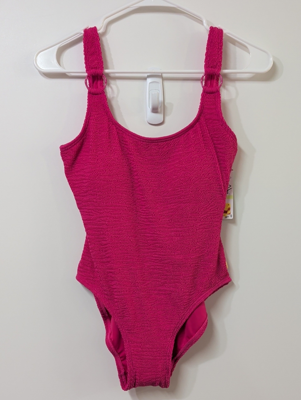 Vince Camuto Vivid Hot Pink Textured One Piece Swimsuit Size 4
